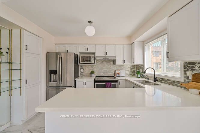 80 Acorn Pl, unit 180 for sale - image #14