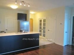 383 Main St W, unit 420 for rent