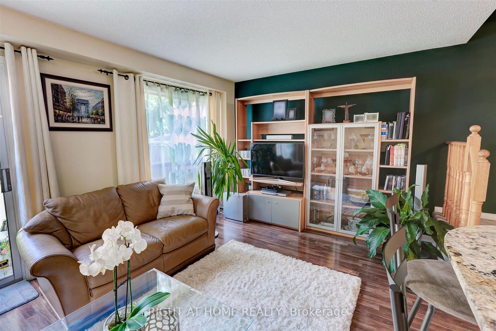 5030 Heatherleigh Ave, unit 17 for sale - image #6