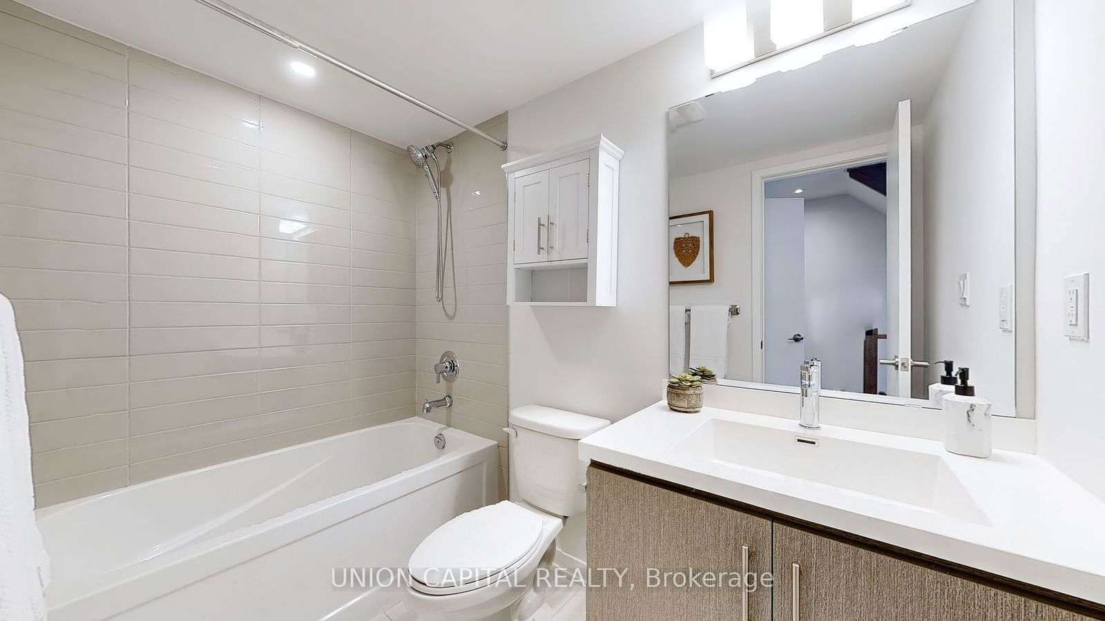 15 William Jackson Way S, unit 39 for sale - image #17