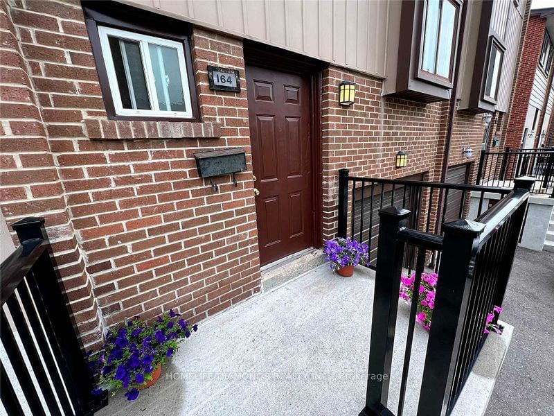 162 Moregate Crescent Townhomes, Brampton, Toronto