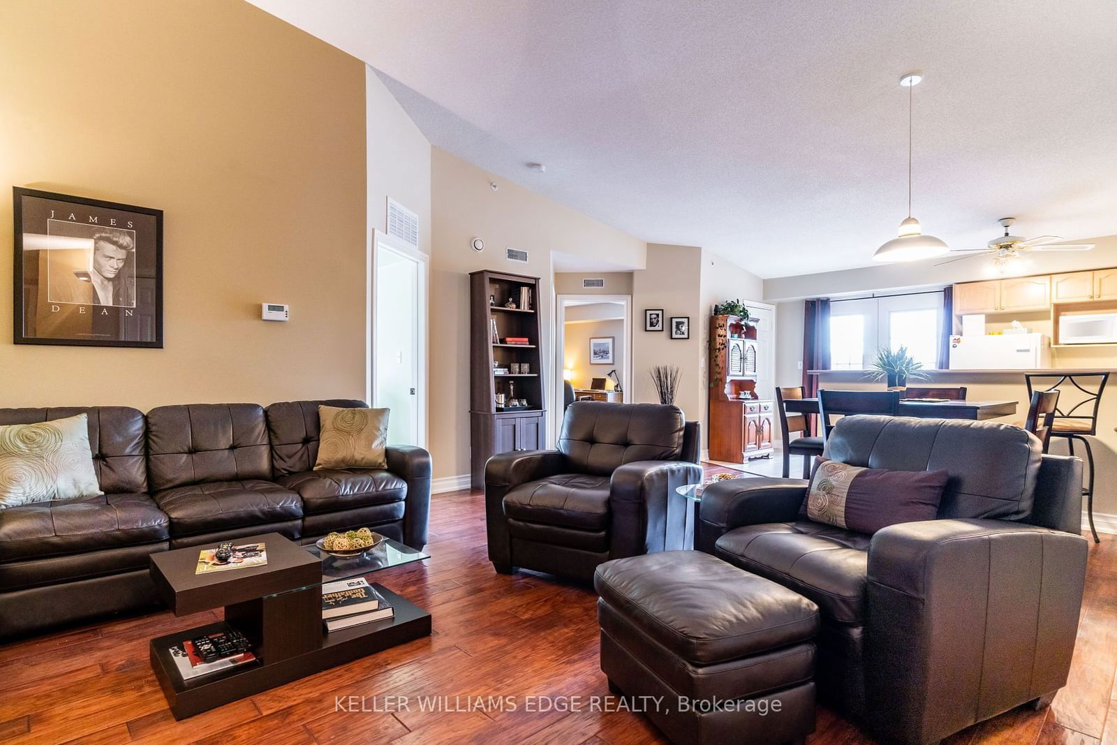 4013 Kilmer Dr, unit 402 for rent - image #4