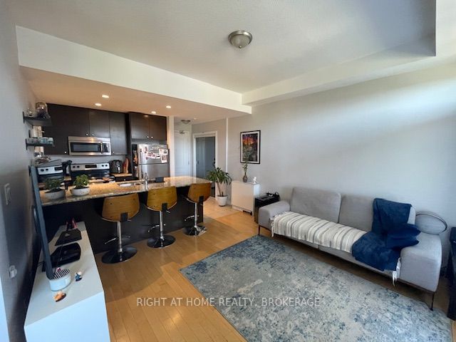 5327 Upper Middle Rd, unit 405 for rent - image #3