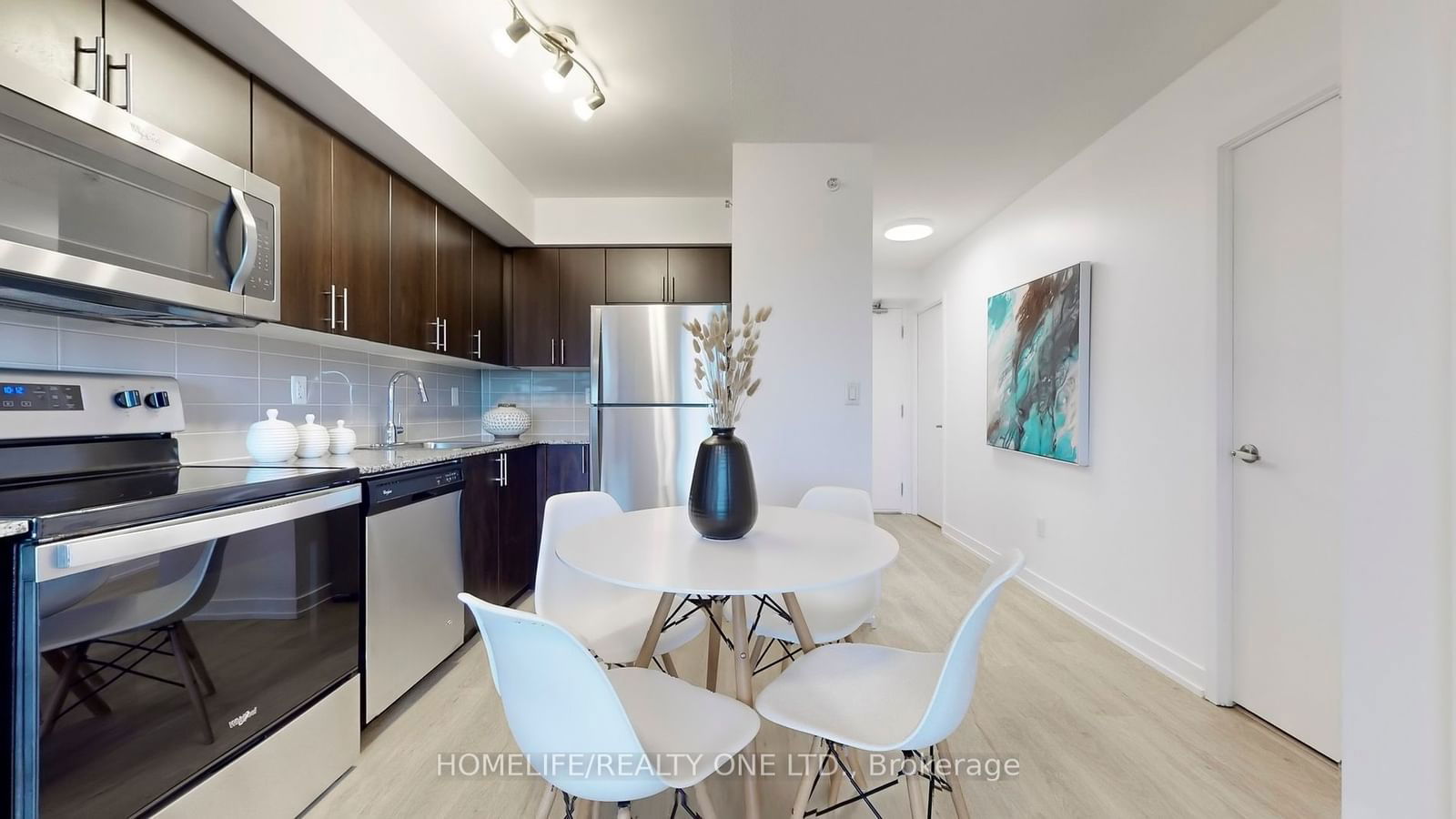 1420 Dupont St, unit 1605 for sale - image #15