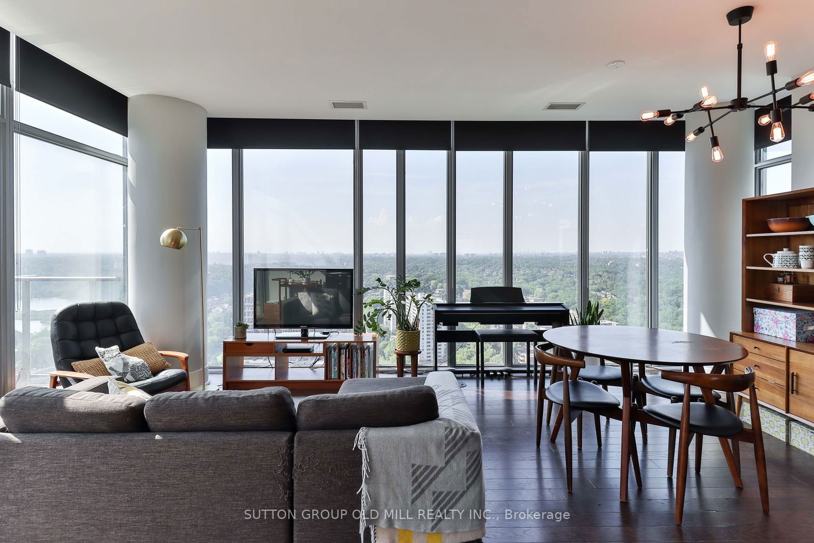 103 The Queensway, unit Ph2911 for sale - image #10