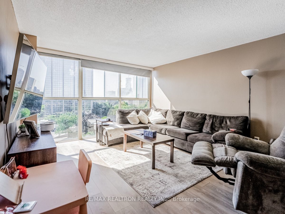 4185 Shipp Dr, unit 618 for sale - image #5