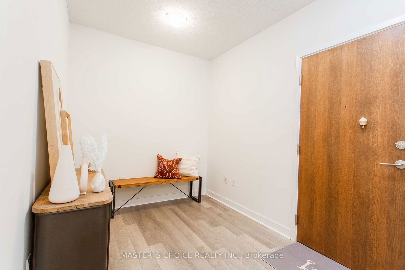 3975 Grand Park Dr, unit 1407 for sale - image #4