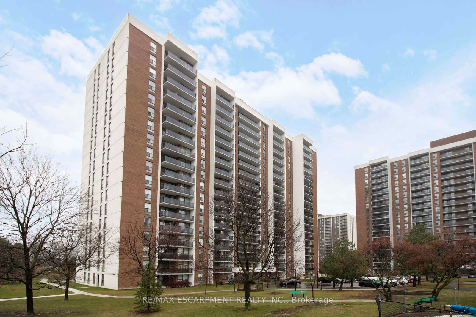 Fraser Towers Condos, Brampton, Toronto