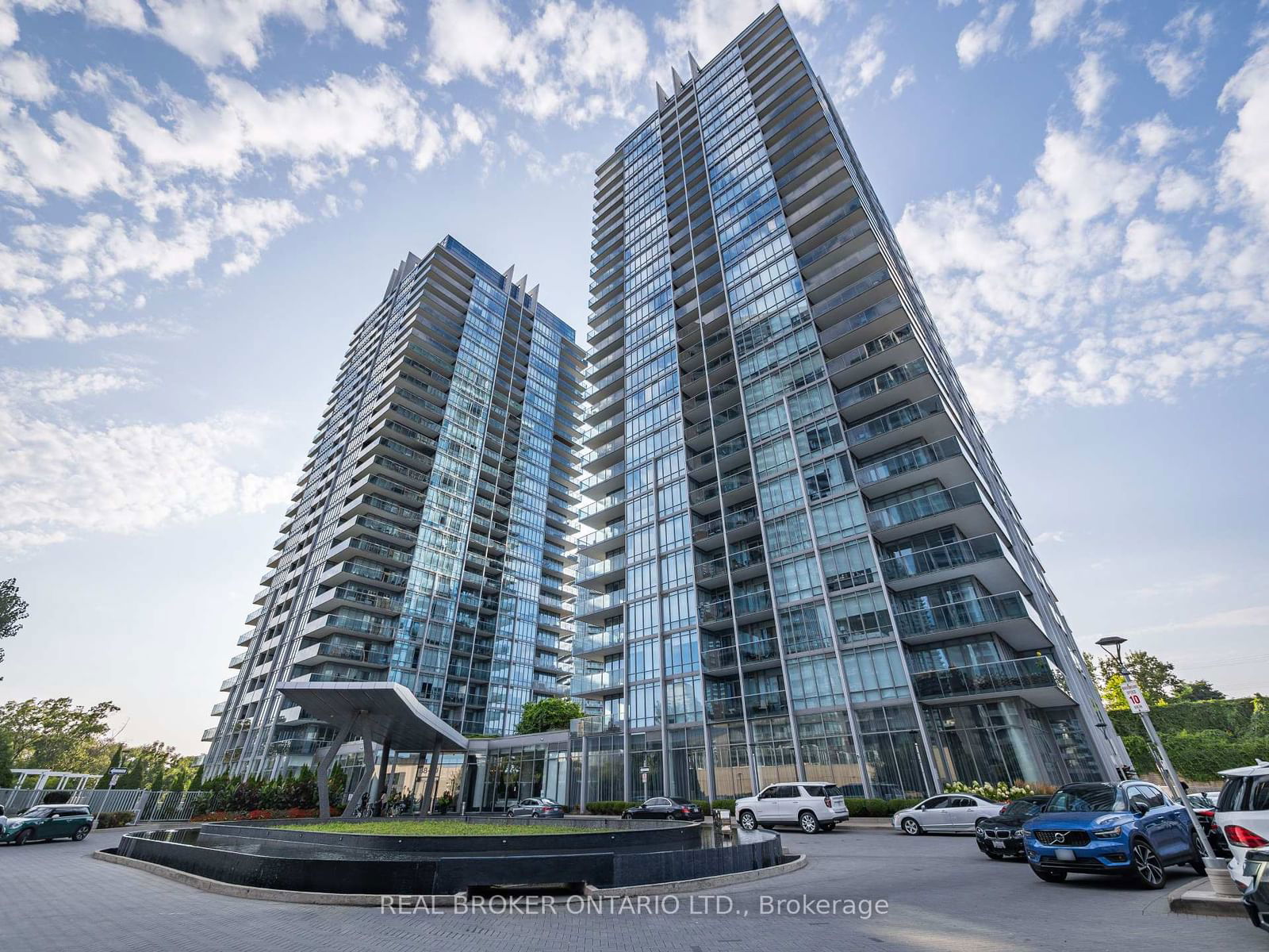 90 Park Lawn Rd, unit 3002 for sale - image #2