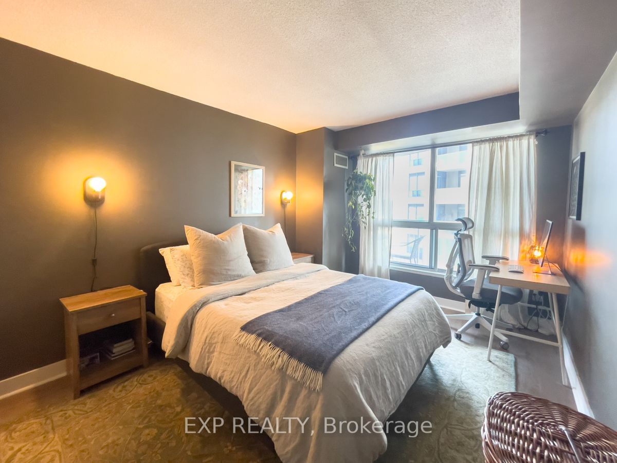 2111 Lakeshore Blvd W, unit 501 for sale - image #32