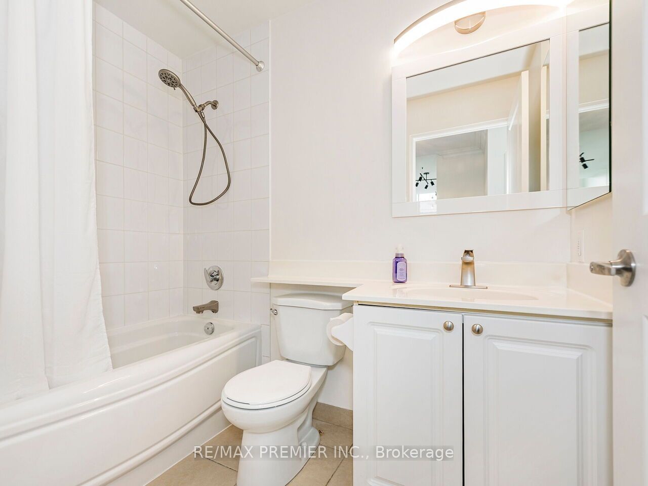 55 Strathaven Dr, unit 113 for sale - image #23