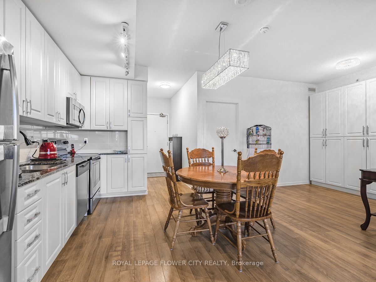 3091 Dufferin St, unit 628 for sale - image #18