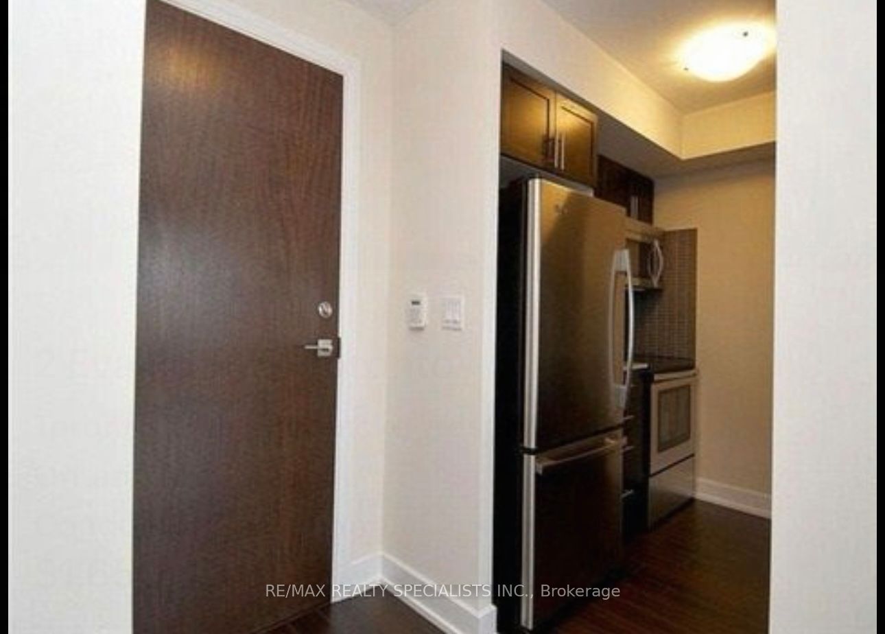 2 Eva Rd, unit 925 for rent - image #8