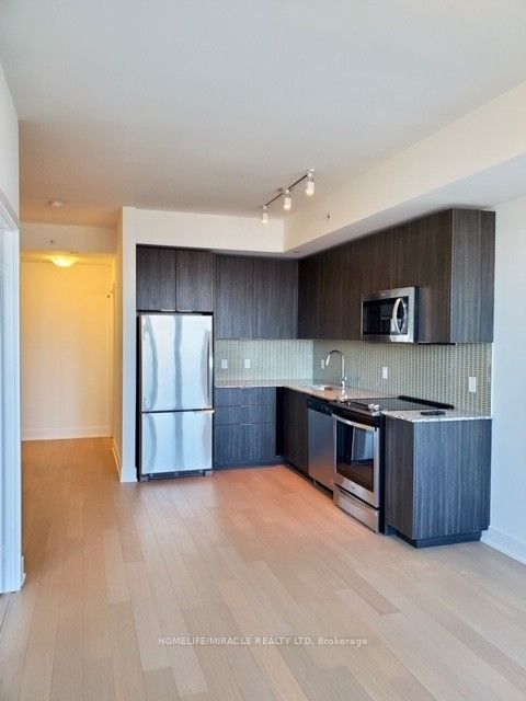 30 Shore Breeze Dr, unit 5901 for rent