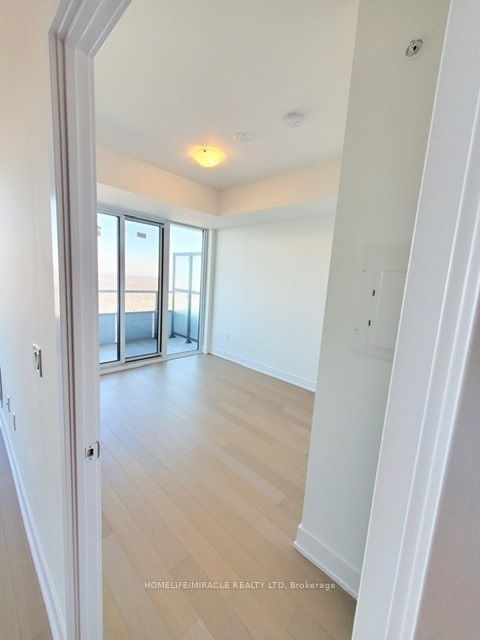 30 Shore Breeze Dr, unit 5901 for rent