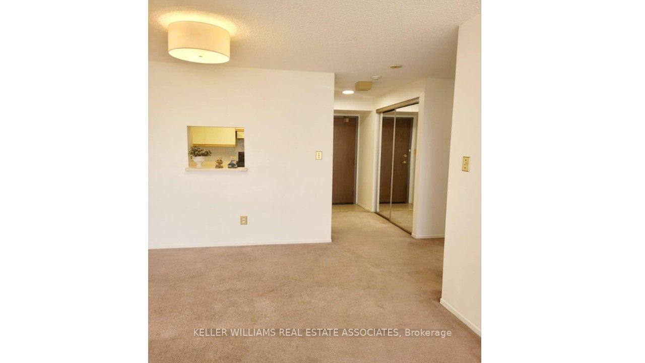 25 Agnes St, unit 404 for sale - image #7