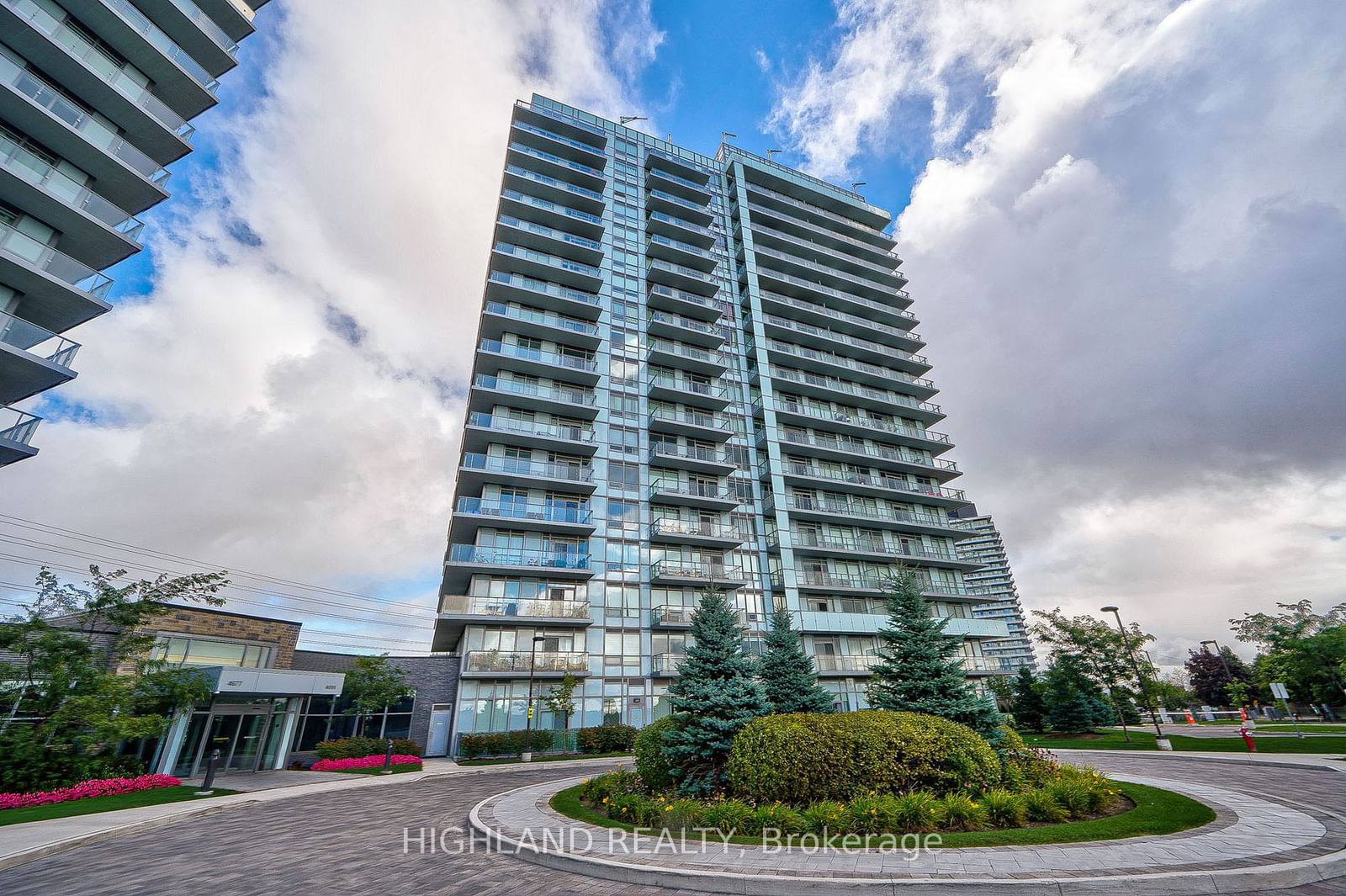 4699 Glen Erin Dr, unit 805 for sale - image #2