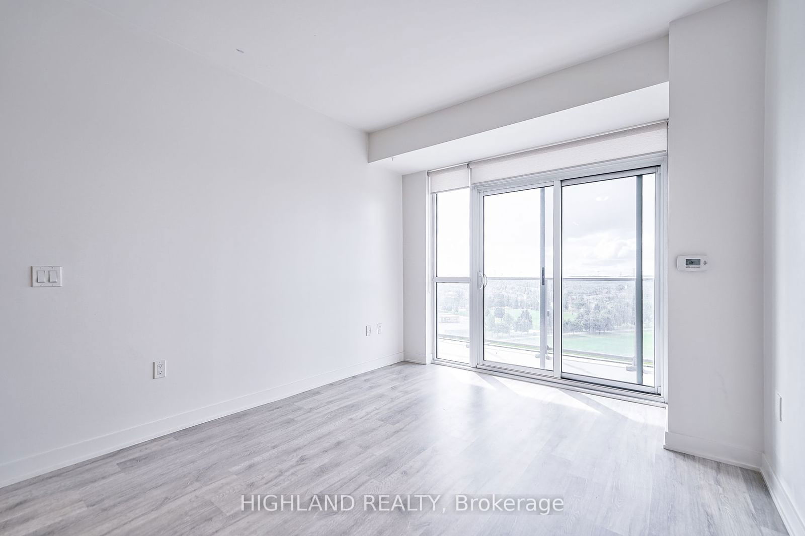 4699 Glen Erin Dr, unit 805 for sale - image #21