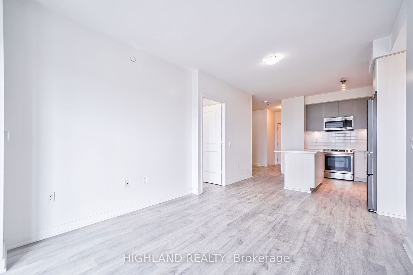 4699 Glen Erin Dr, unit 805 for sale - image #22