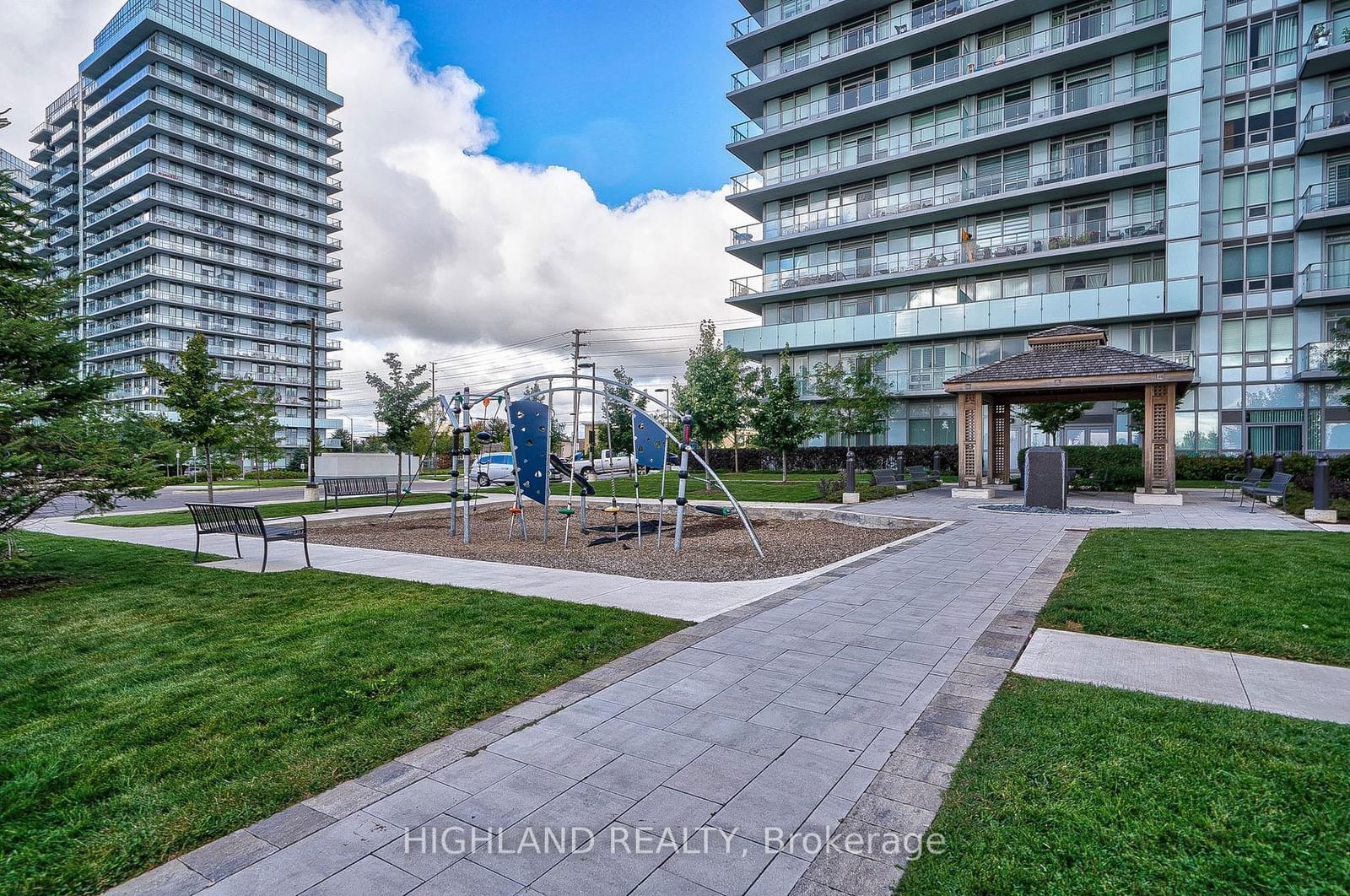 4699 Glen Erin Dr, unit 805 for sale