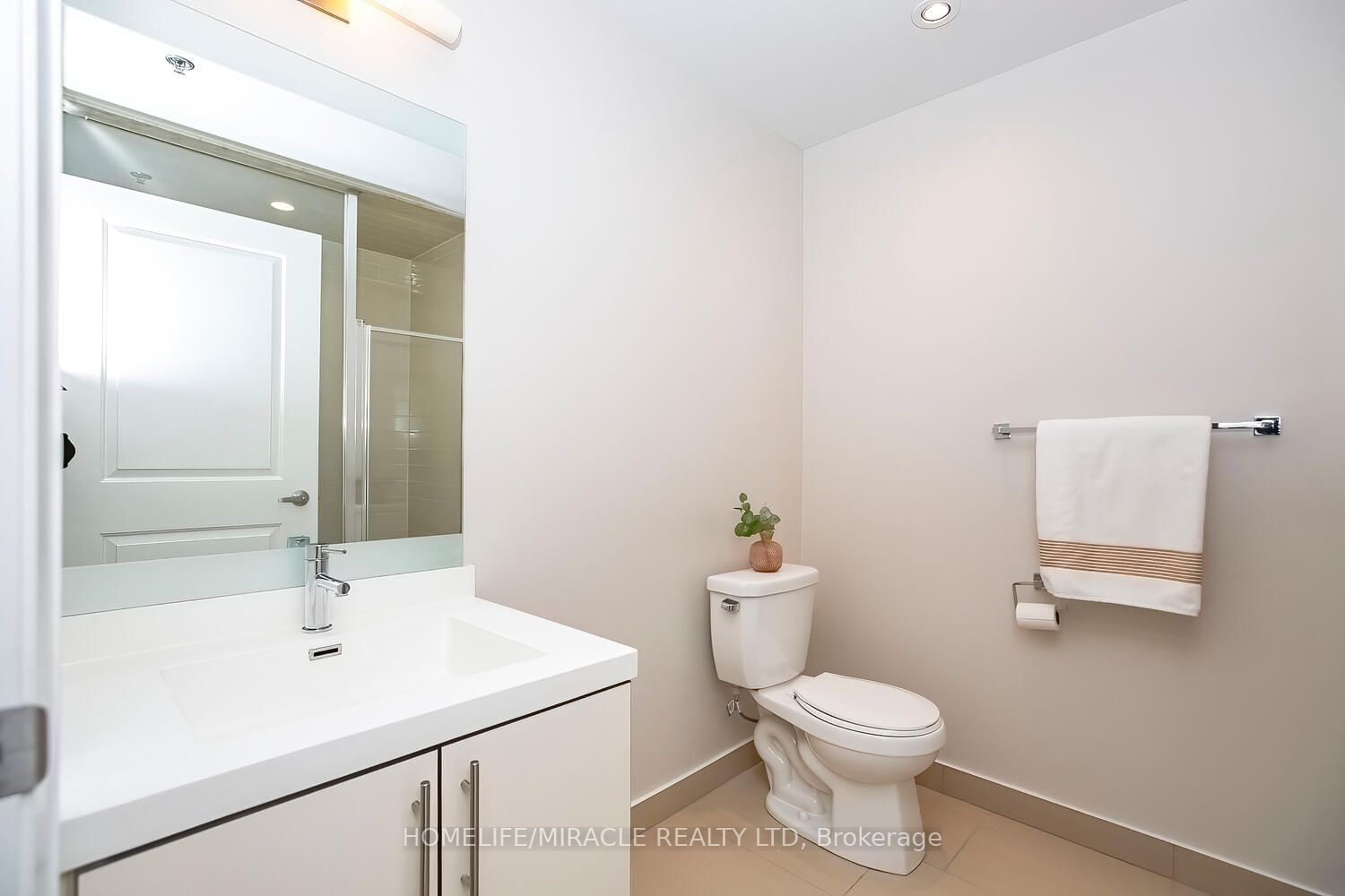 65 Speers Rd, unit 1106 for sale - image #16