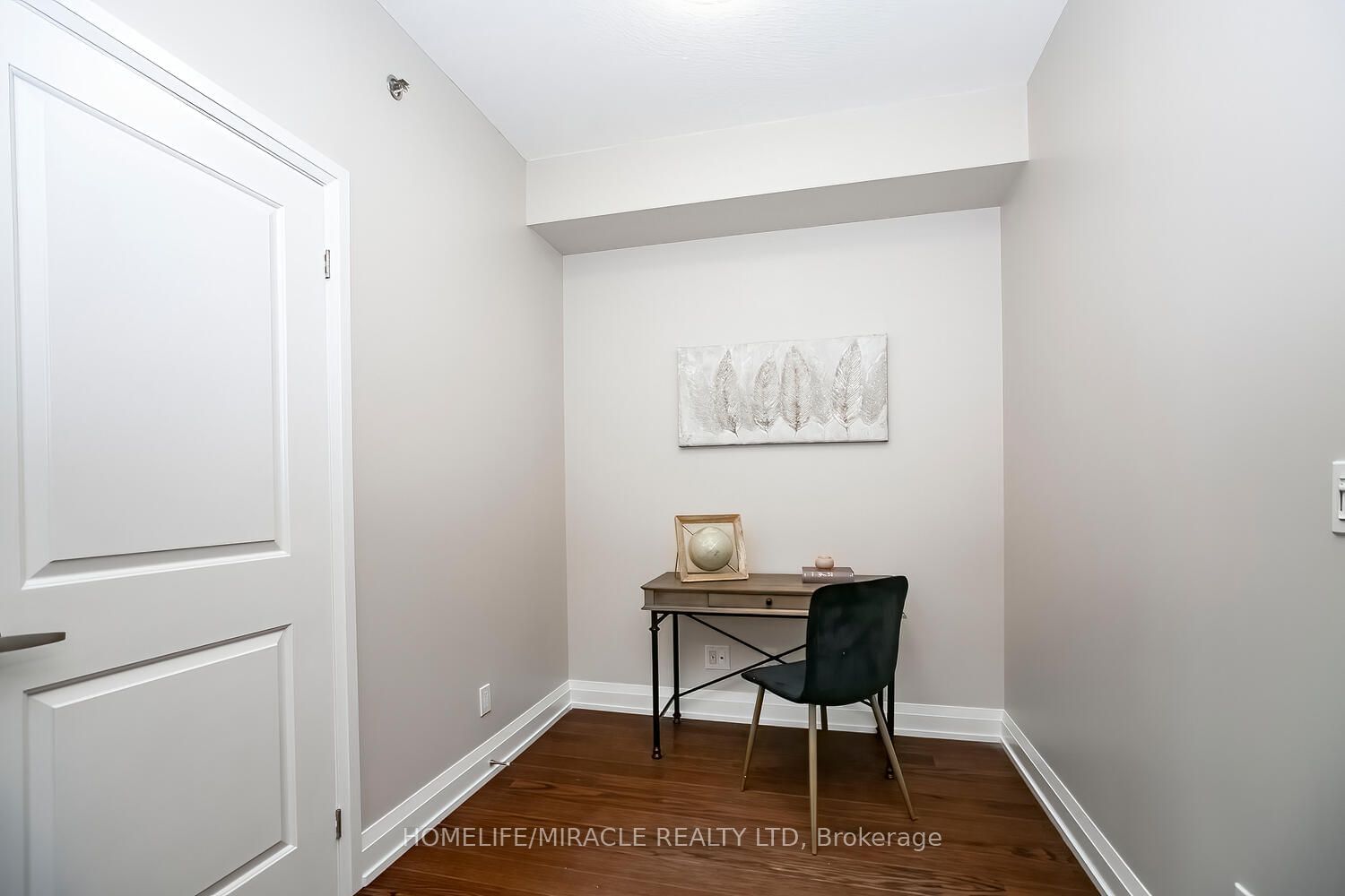 65 Speers Rd, unit 1106 for sale - image #9