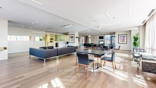 16 Brookers Lane, unit 204 for sale - image #18