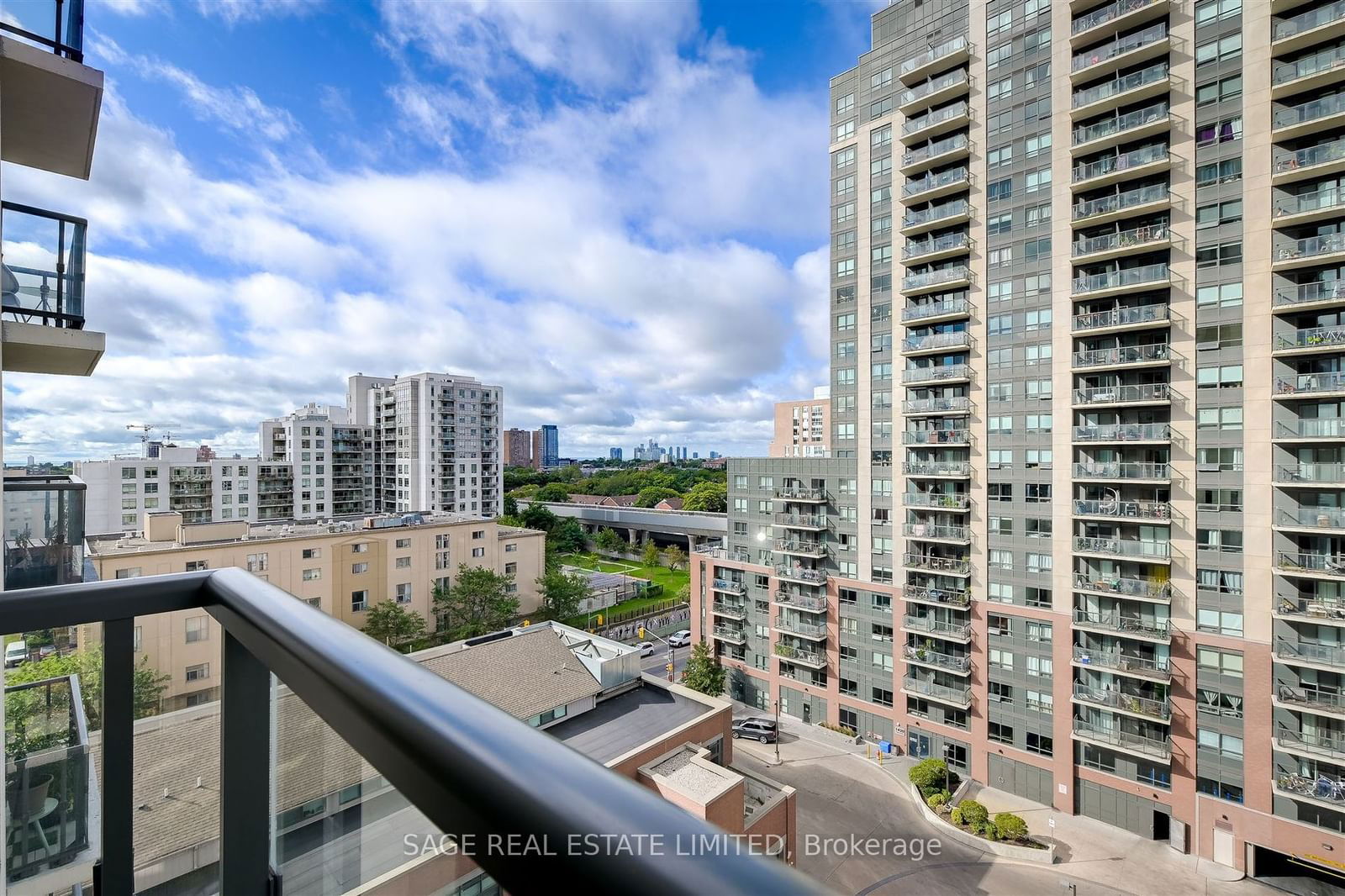 1410 Dupont St, unit 1008 for sale - image #14