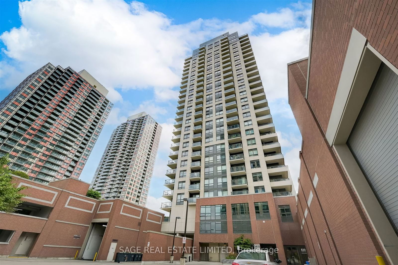 1410 Dupont St, unit 1008 for sale - image #2