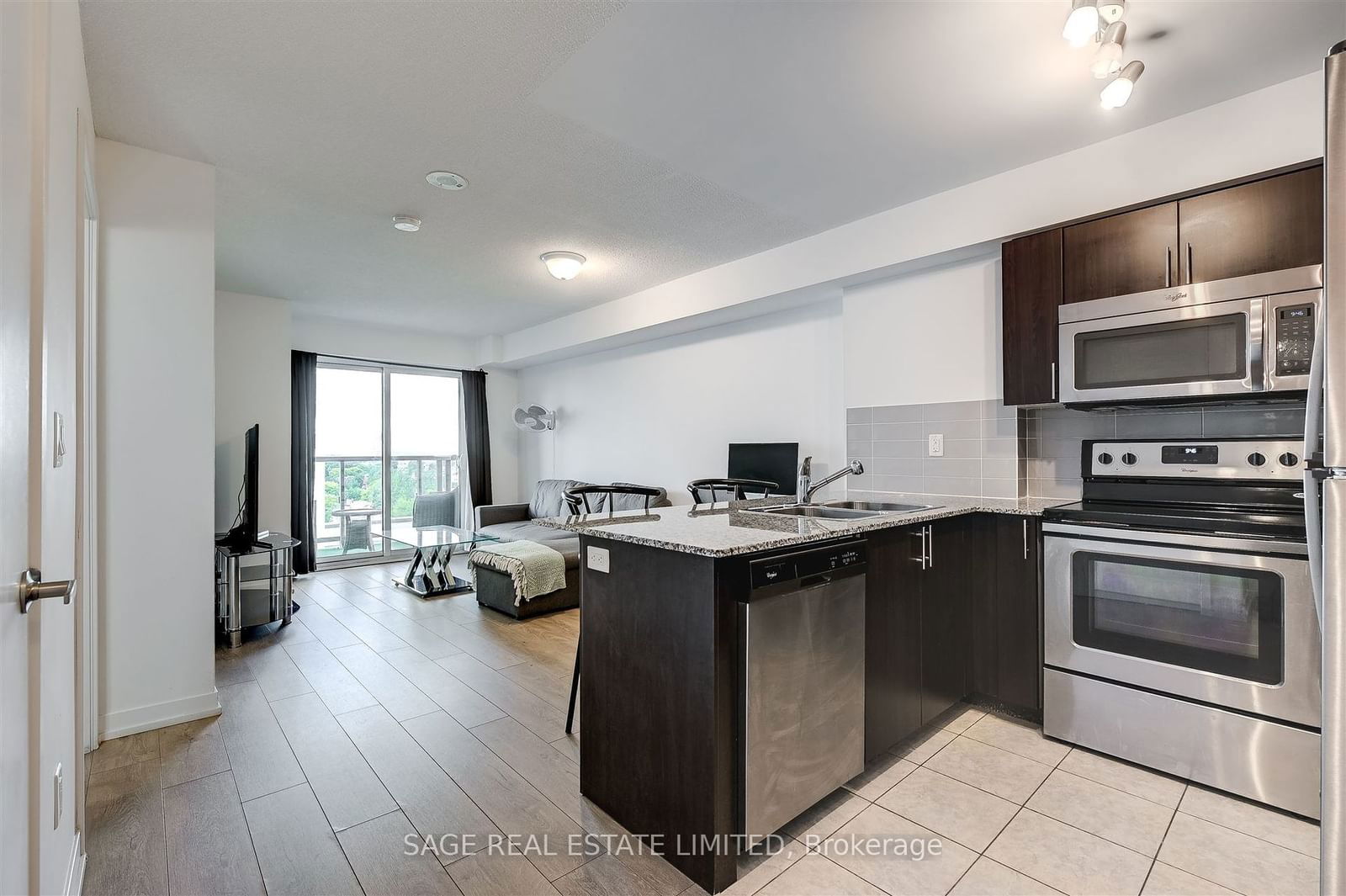 1410 Dupont St, unit 1008 for sale - image #3