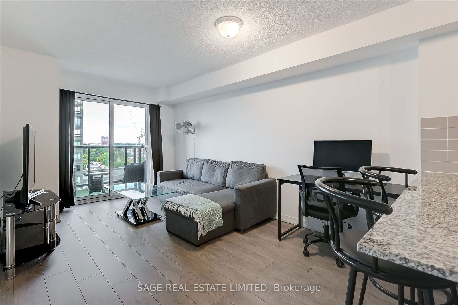 1410 Dupont St, unit 1008 for sale - image #9