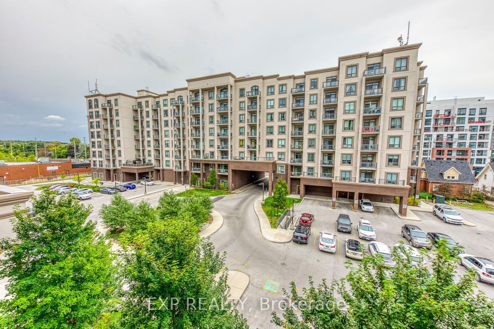 2490 Old Bronte Rd, unit 403 for sale - image #21