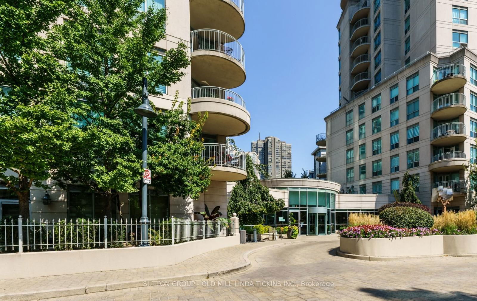 2111 Lake Shore Blvd W, unit LPH08 for sale - image #2