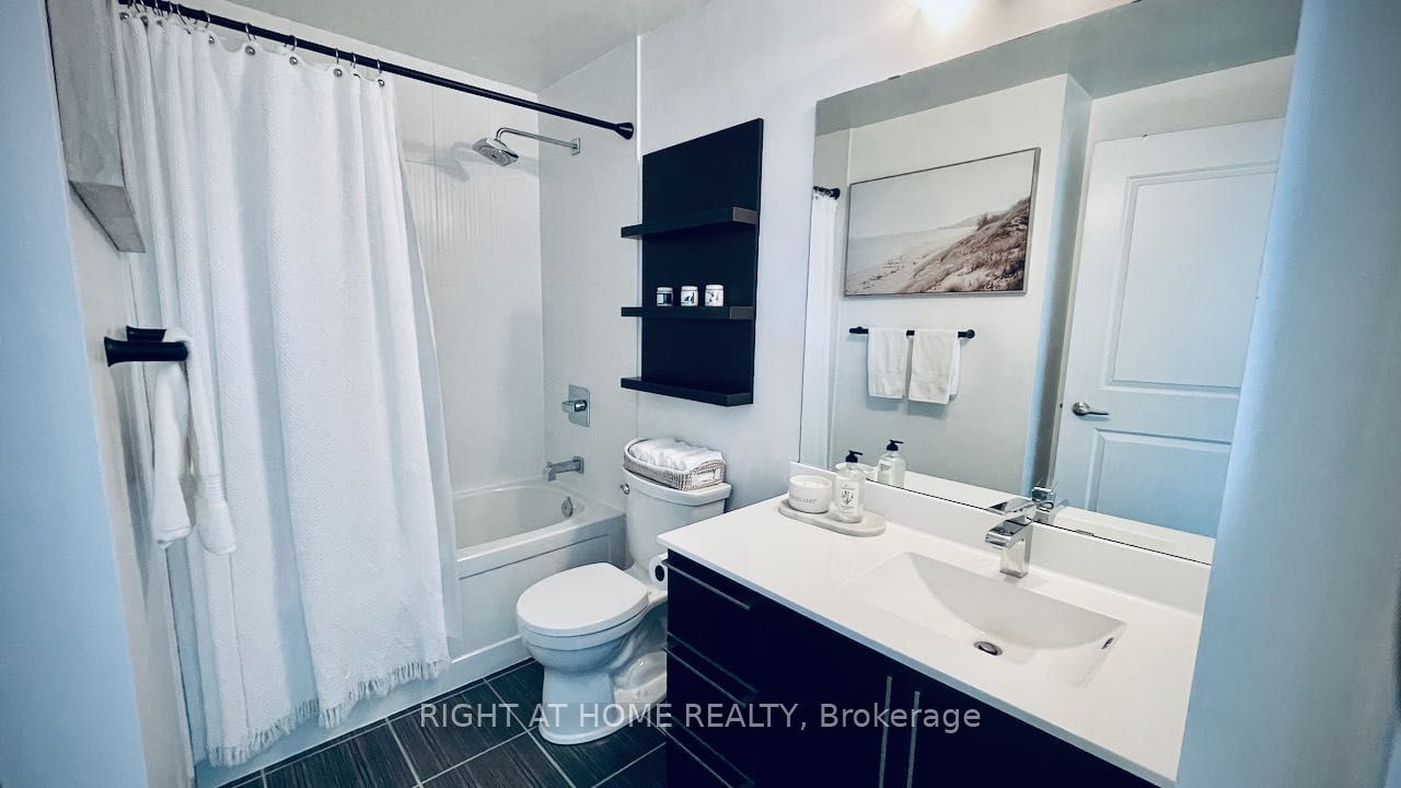 16 Brookers Lane, unit 1710 for sale - image #22