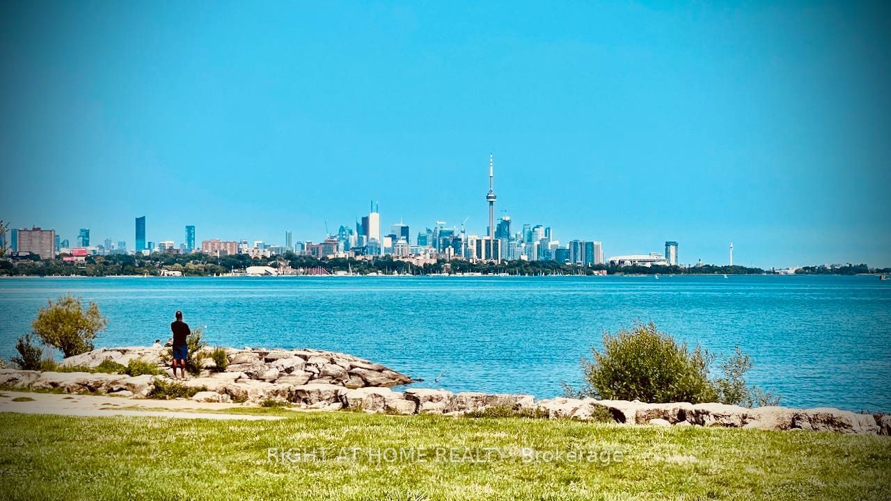 16 Brookers Lane, unit 1710 for sale - image #31