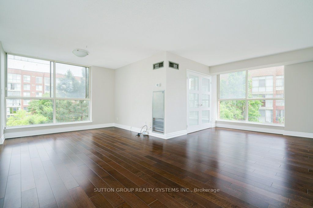 22 Southport St, unit 535 for rent - image #4