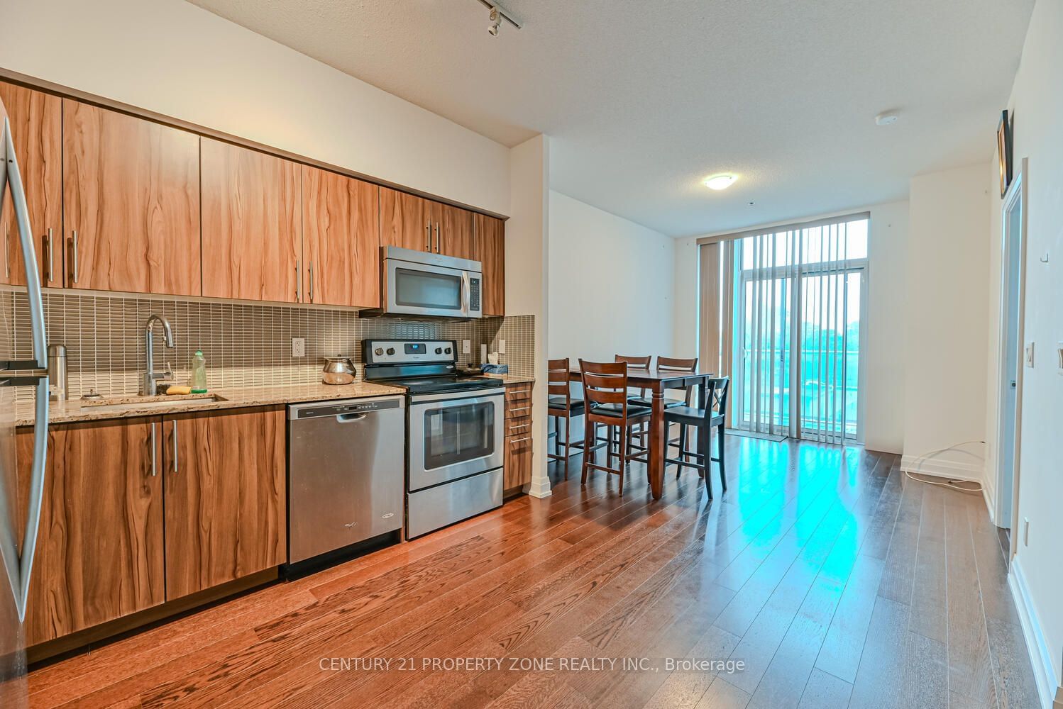 65 Speers Rd, unit 310 for sale - image #8