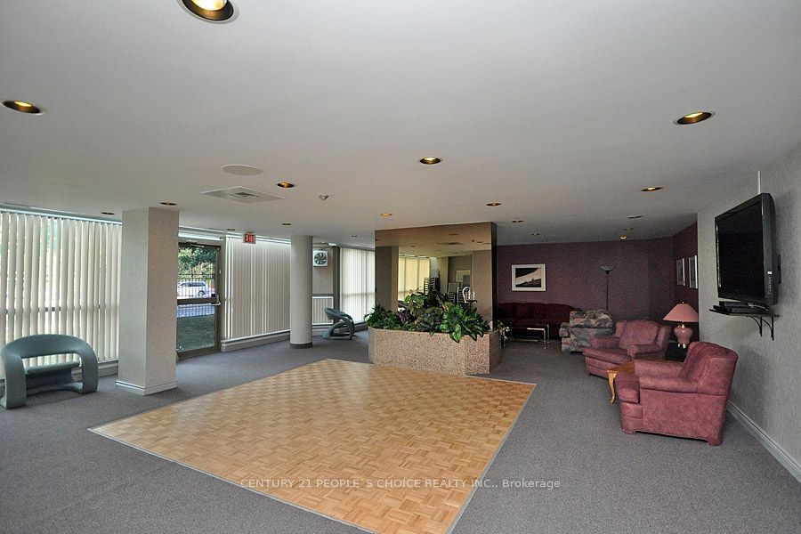 330 Rathburn Rd W, unit 405 for sale - image #26