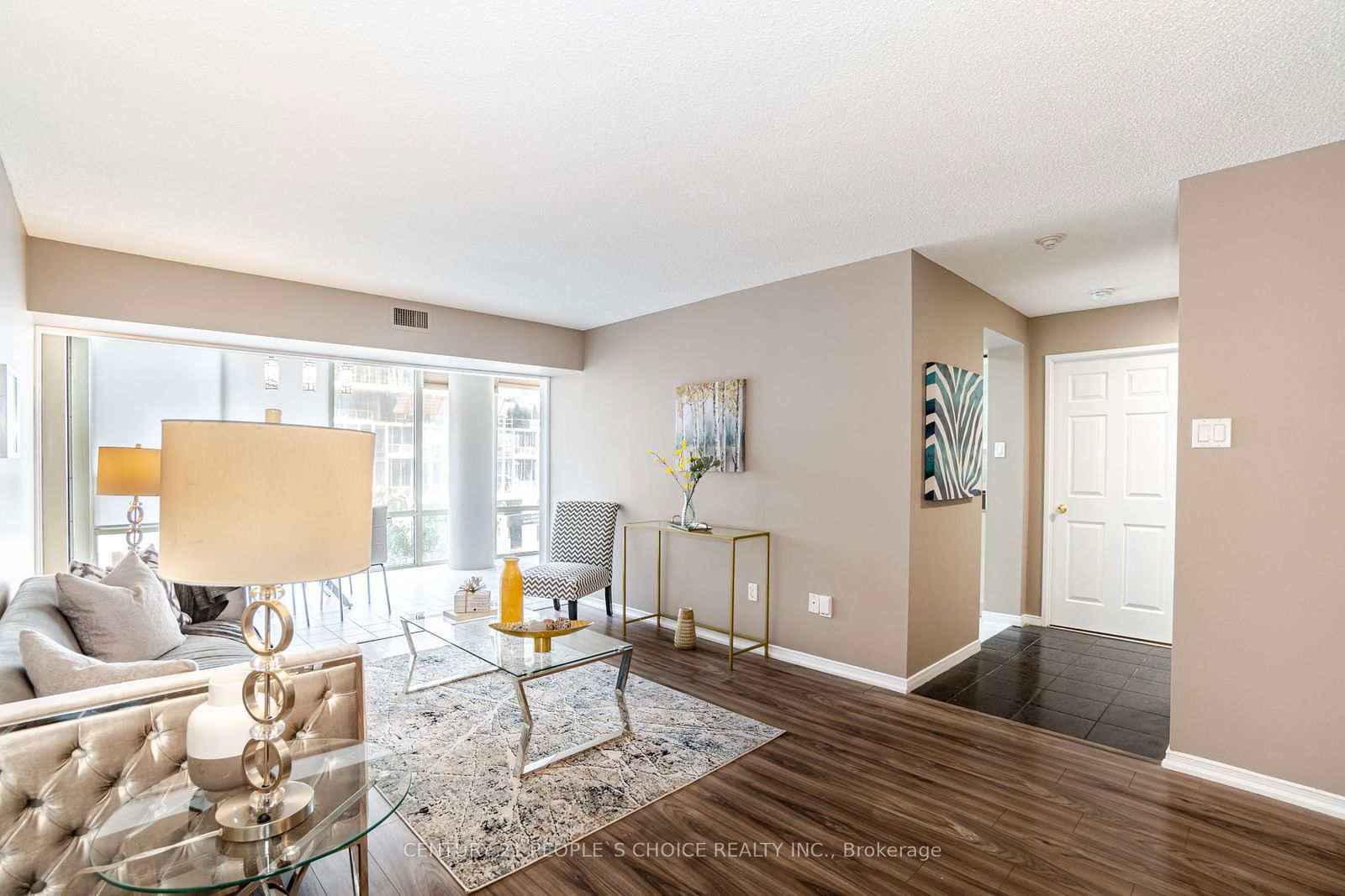 330 Rathburn Rd W, unit 405 for sale - image #8