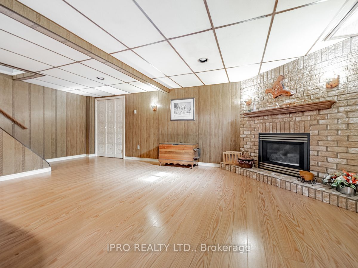 6540 Falconer Dr, unit 124 for sale - image #27