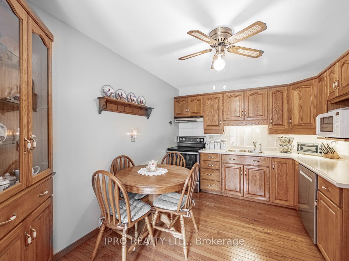 6540 Falconer Dr, unit 124 for sale - image #8