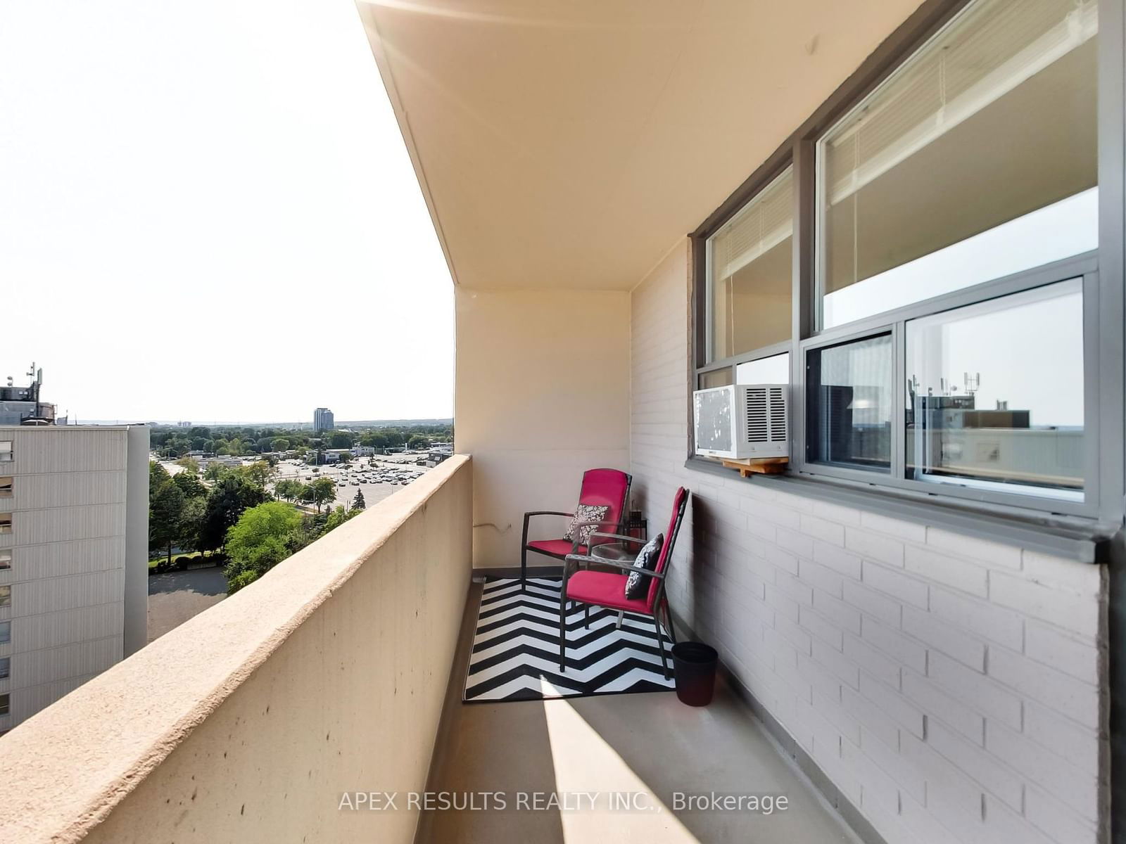 700 Dynes Rd, unit 1103 for sale - image #9