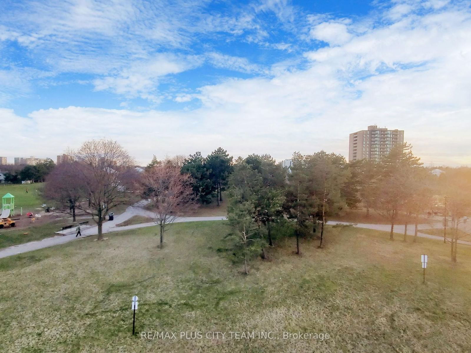 The Parkview Condos, Mississauga, Toronto