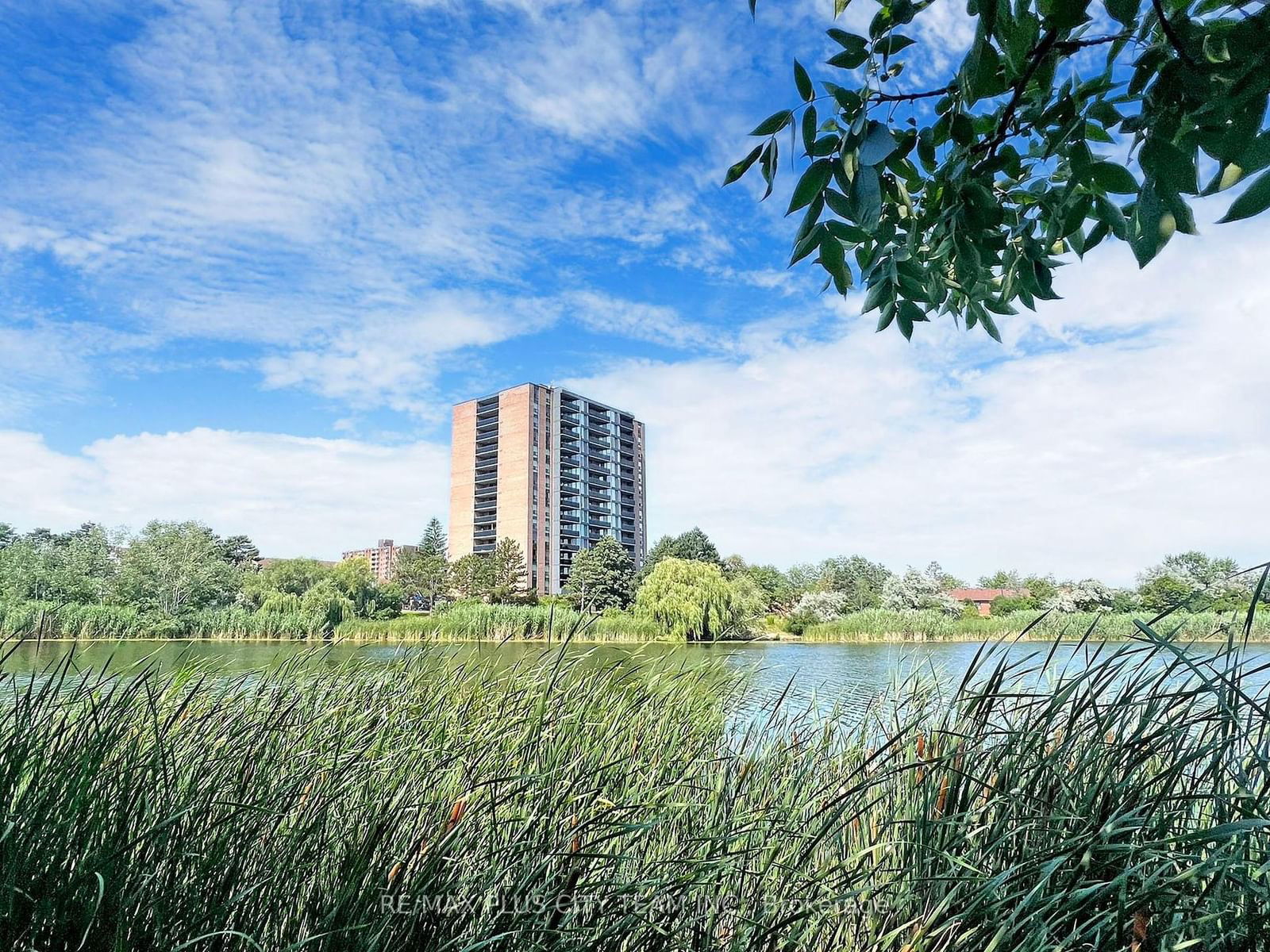 The Parkview Condos, Mississauga, Toronto