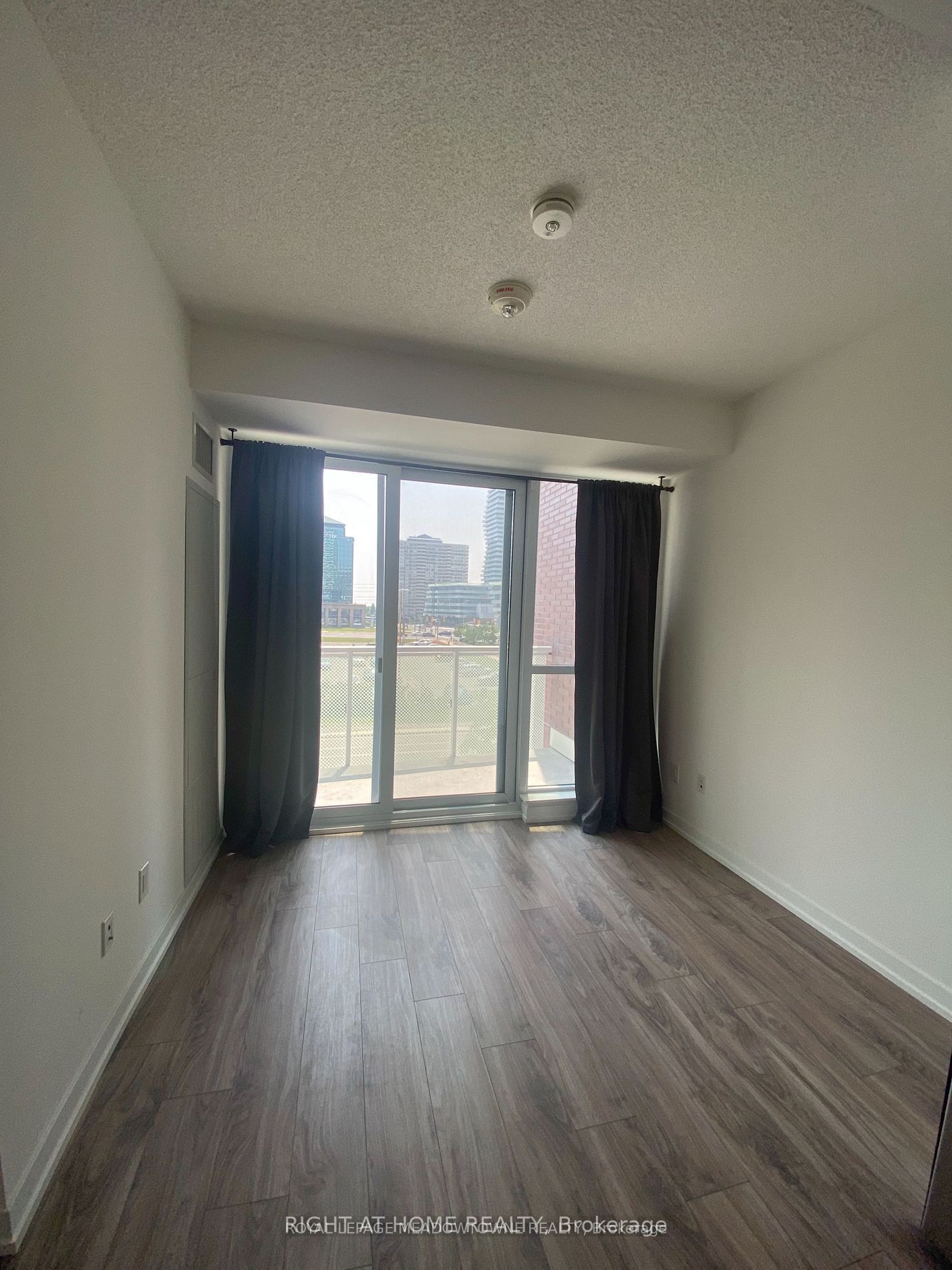 4065 Confederation Pkwy, unit 308 for rent