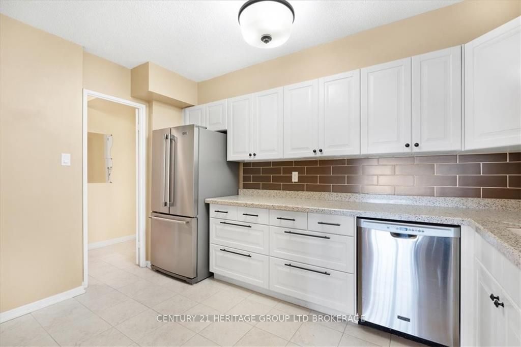 1359 WHITE OAKS Blvd, unit 1604 for sale - image #6