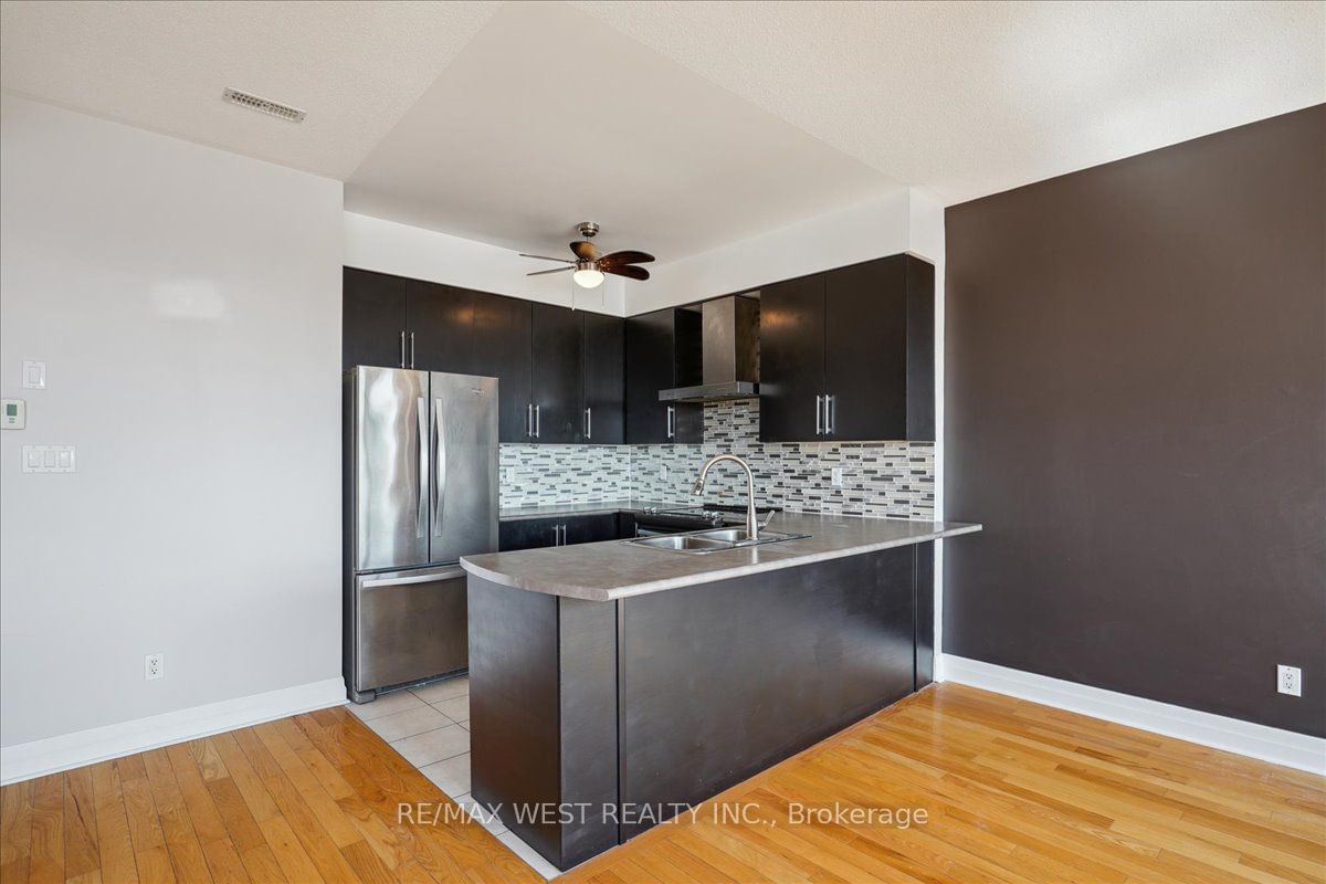 885 Lakeshore Rd, unit 8 for sale - image #5