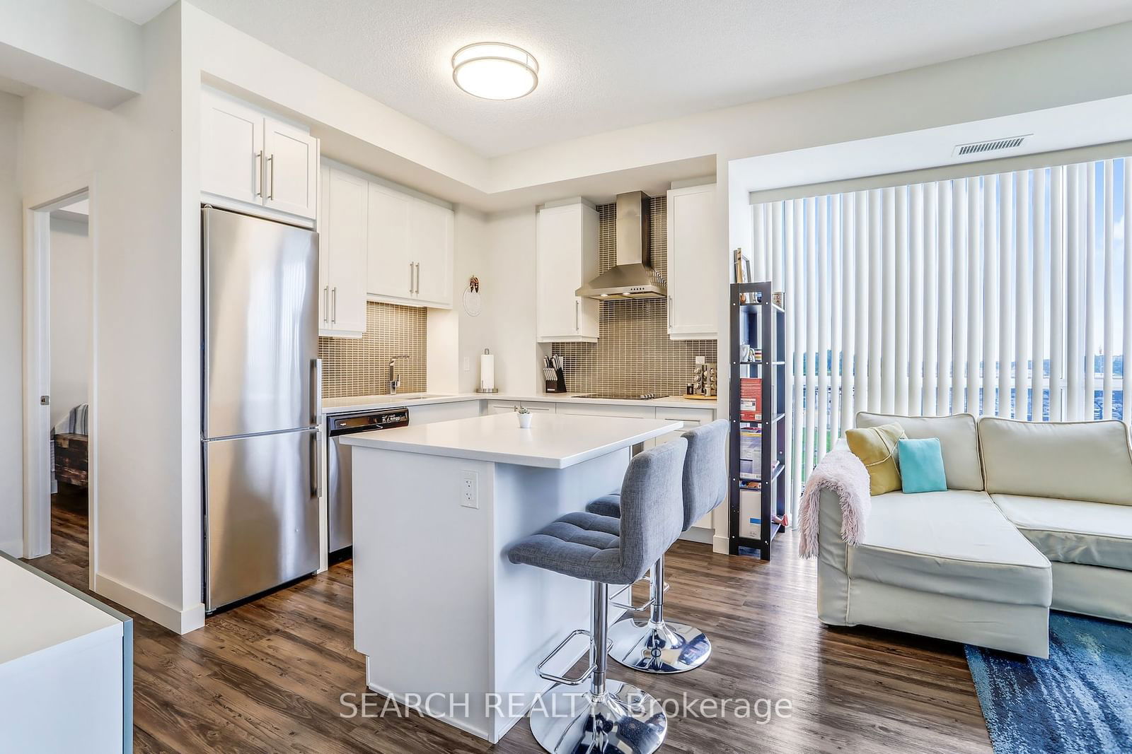 2093 Fairview St, unit 404 for sale - image #20