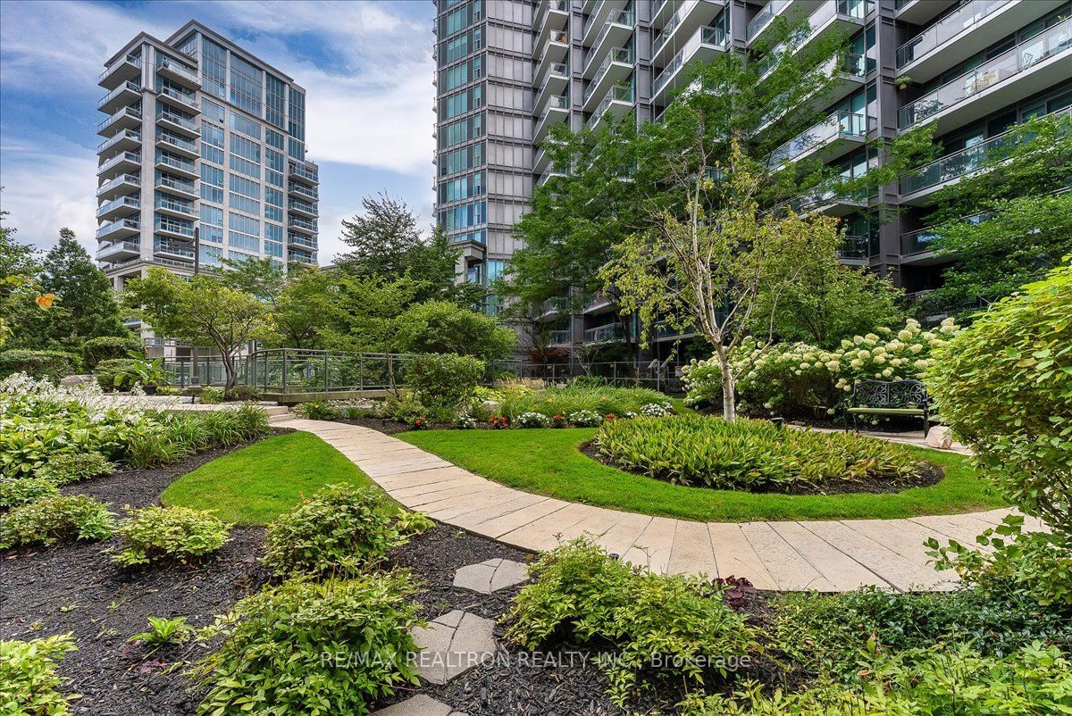 2119 Lake Shore Blvd W, unit 301 for rent - image #37