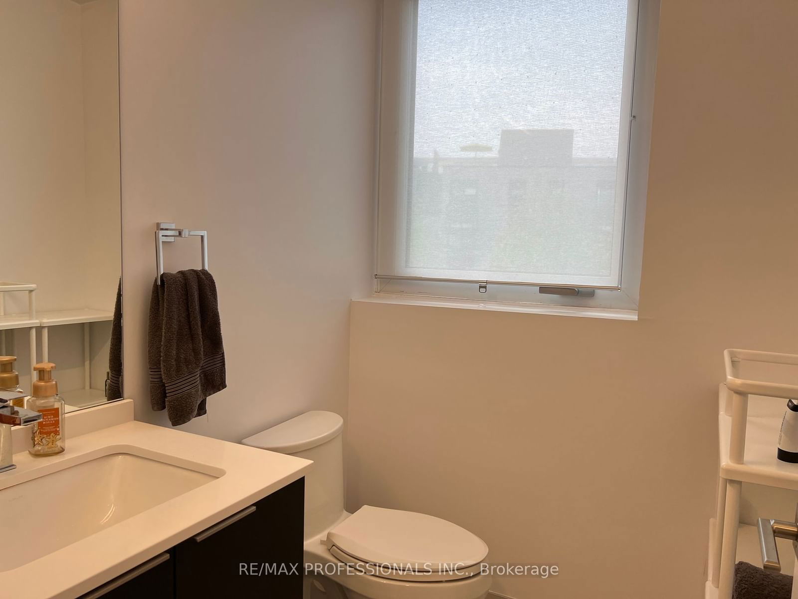 15 Brin Dr, unit 14 for rent - image #8